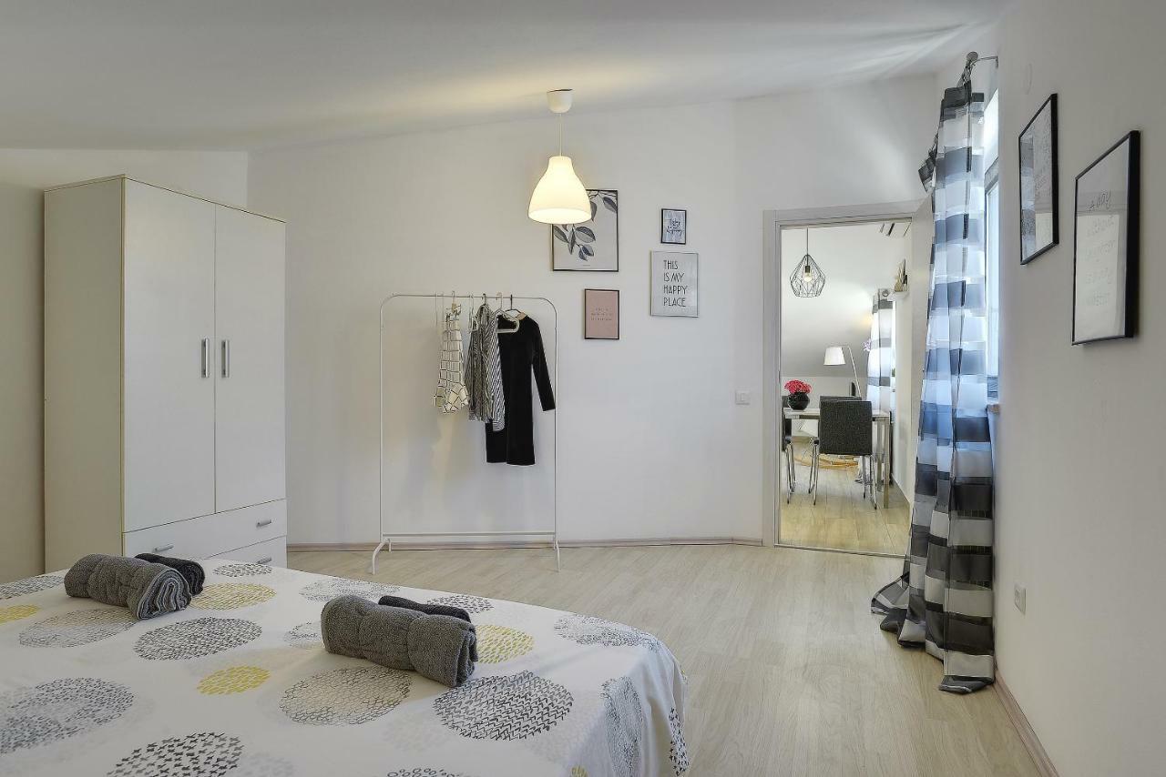 Apartment Niko بولا المظهر الخارجي الصورة